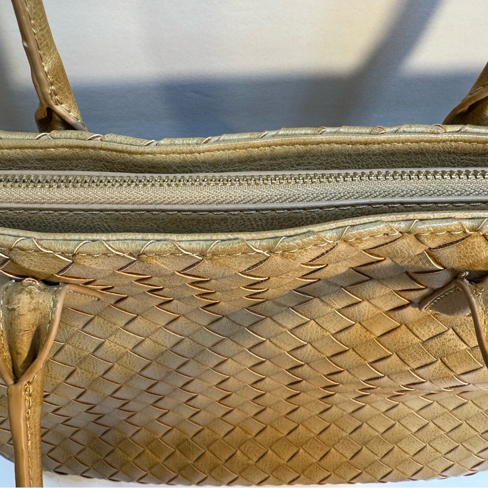Urban Expressions Large Natural Woven Vegan Leather Handbag Purse Tote Preowned - Picture 4 of 14